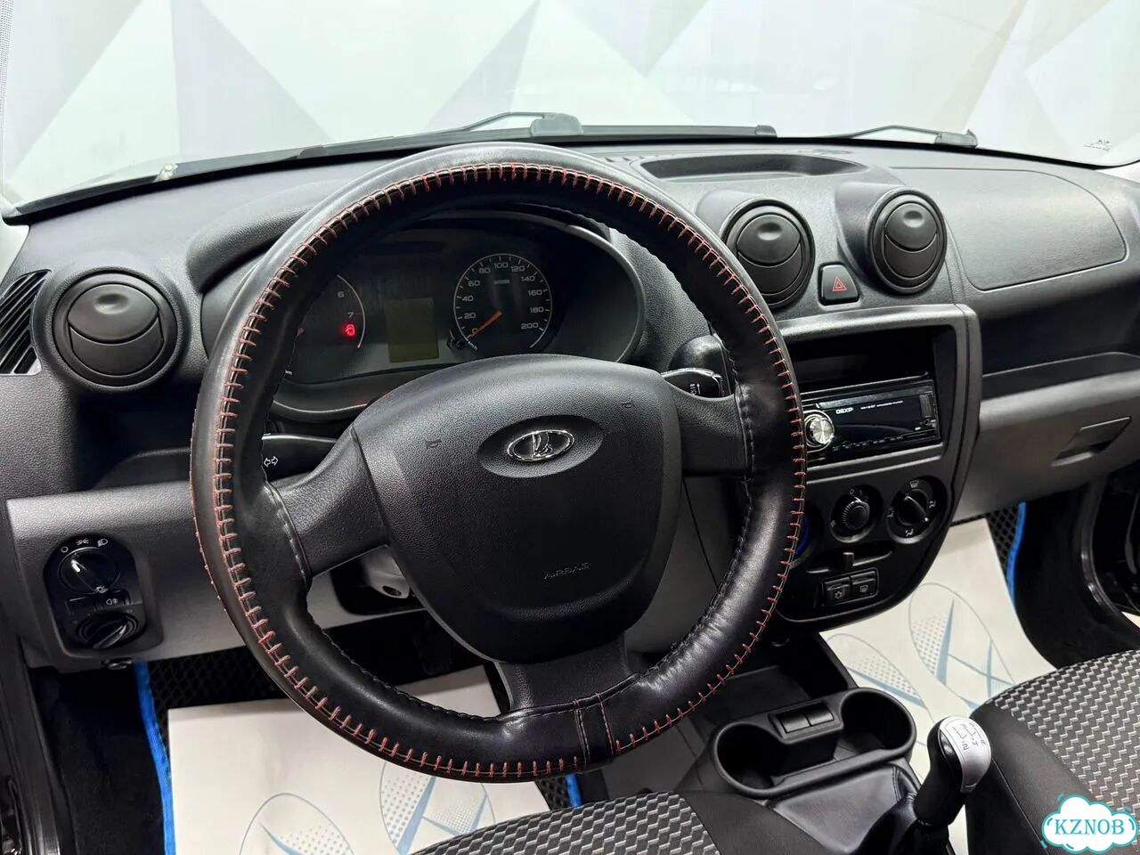 ВАЗ (LADA) Granta 1.6 MT, 2018, 156 781 км фото 9