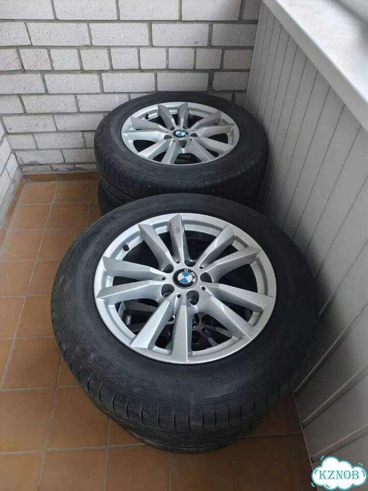 Комплект оригинальных r18 колес на BMW x5 F15 фото 1