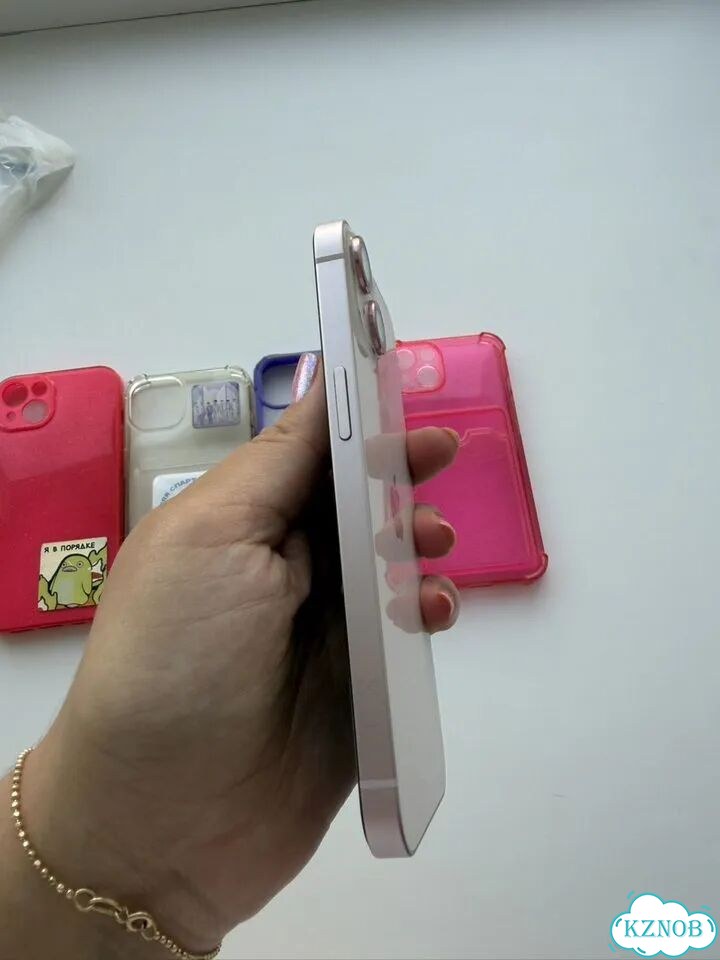 iPhone 13, 256 ГБ, 1 SIM фото 3