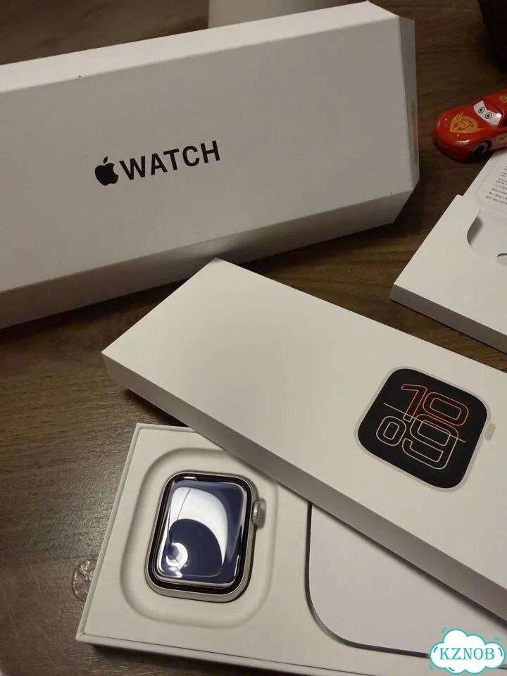 Apple watch se series 3 2025 40mm фото 1
