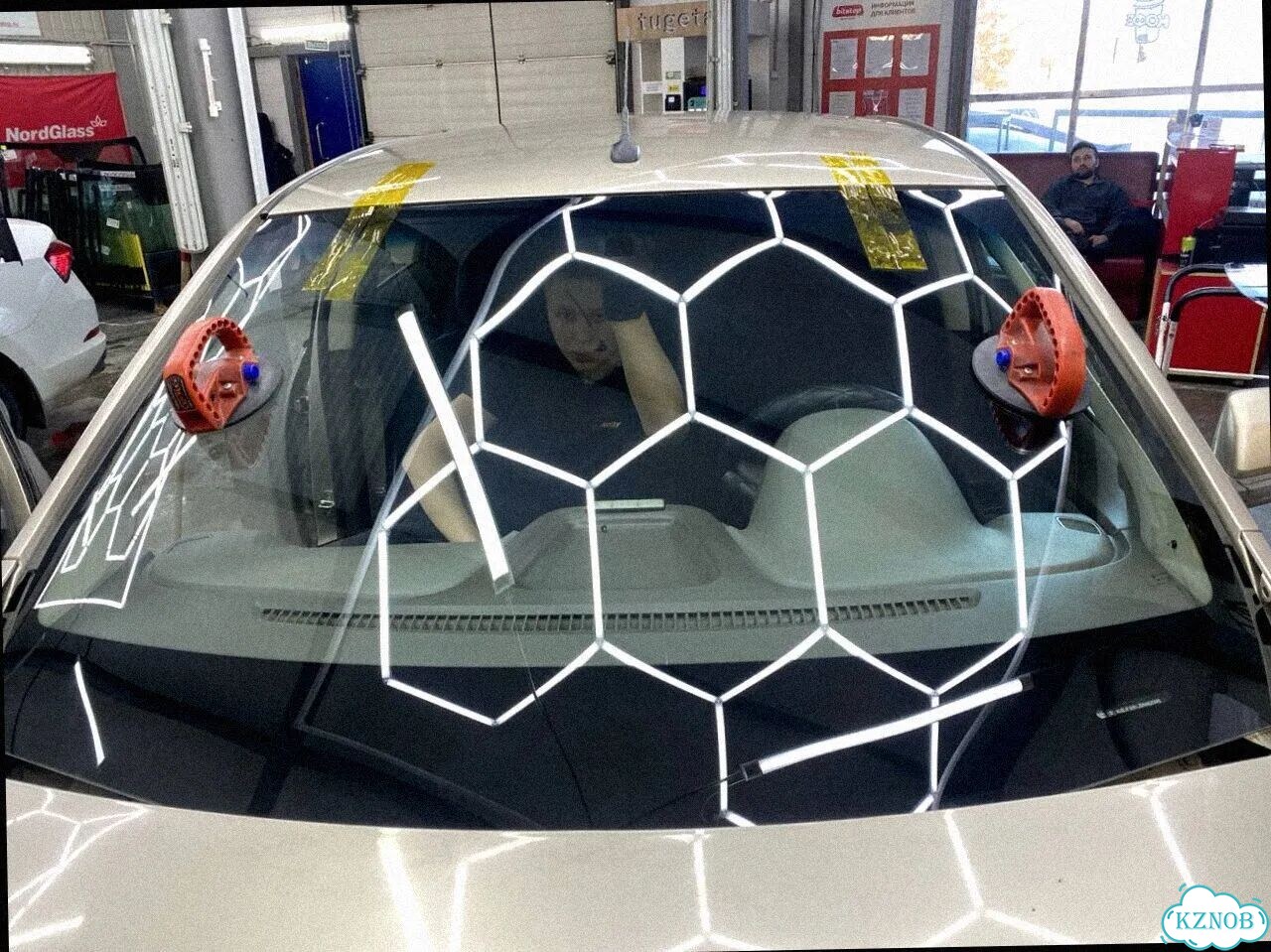 Лобовое стекло toyota allion фото 7