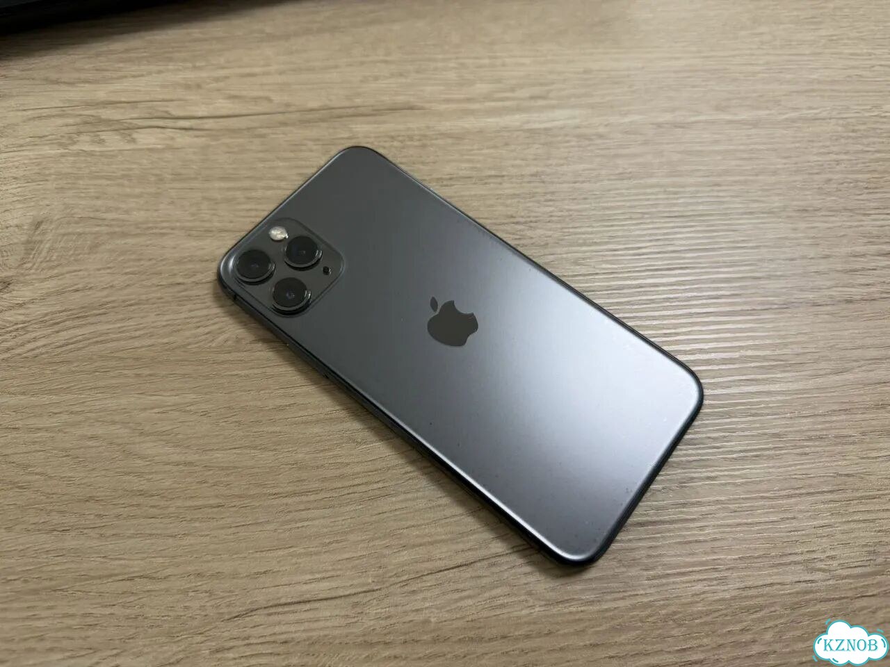 iPhone 11 Pro, 64 ГБ, SIM + eSIM фото 1