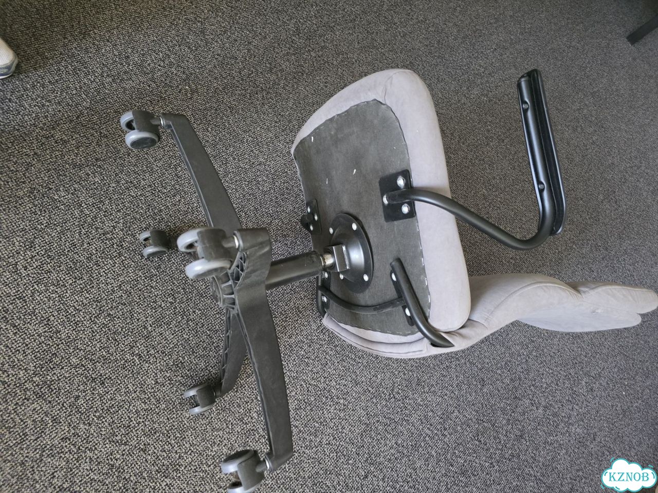 Компьютерное кресло tetchair фото 7