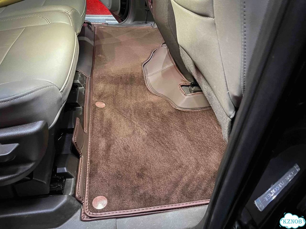 3Д коврики из экокожи Chevrolet Tahoe 2023 V фото 9