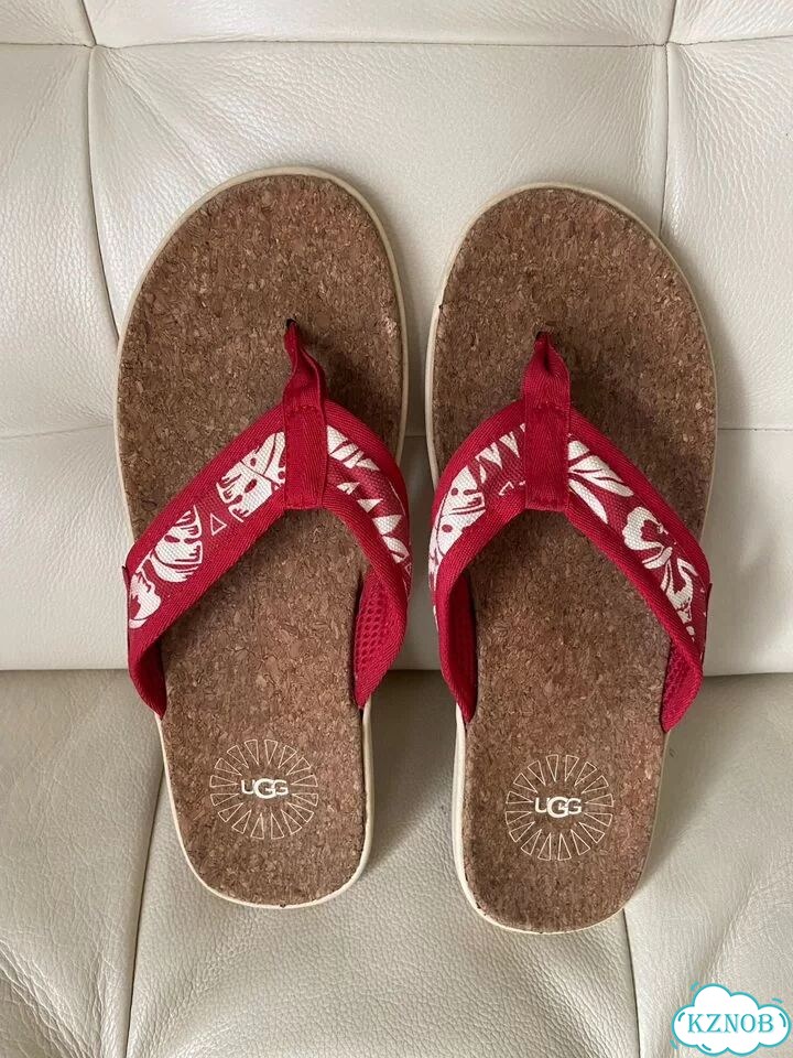 Шлёпки UGG. Оригинал фото 1
