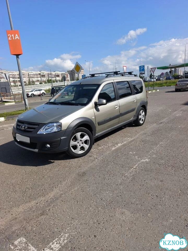 ВАЗ (LADA) Largus 1.6 MT, 2020, битый, 70 150 км фото 2