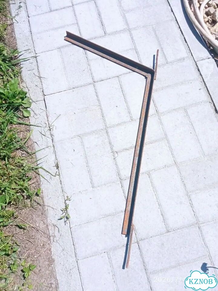 Кронштейн для его звали и проволока фото 1