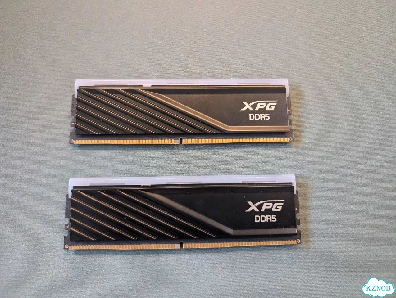 Adata XPG Lancer Blade RGB 32GB фото 1