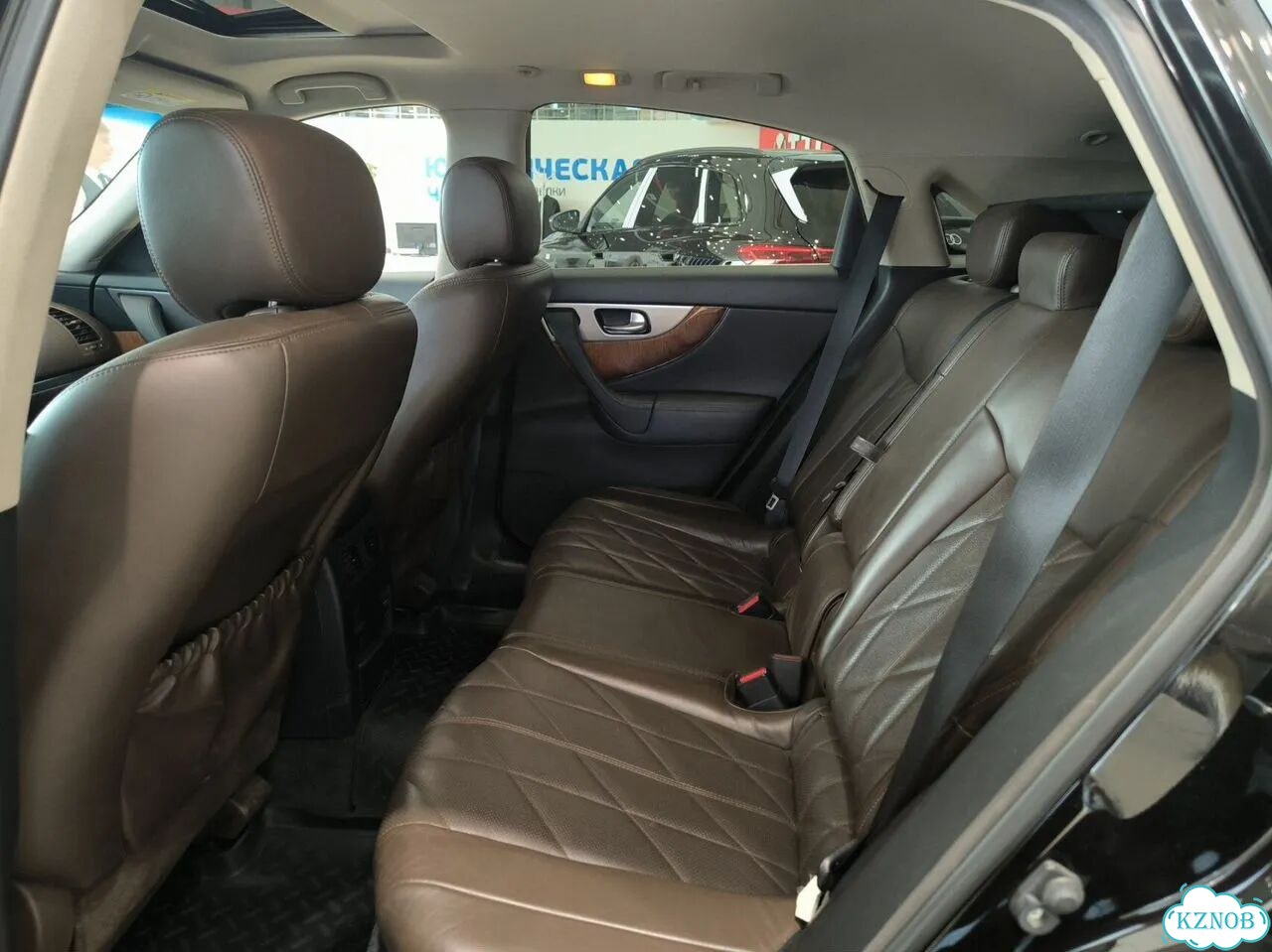 Infiniti QX70 3.0 AT, 2016, 222 880 км фото 12