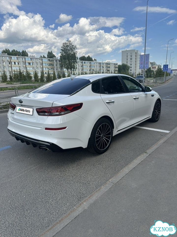 Kia Optima 2.0 AT, 2019, 240 000 км фото 4