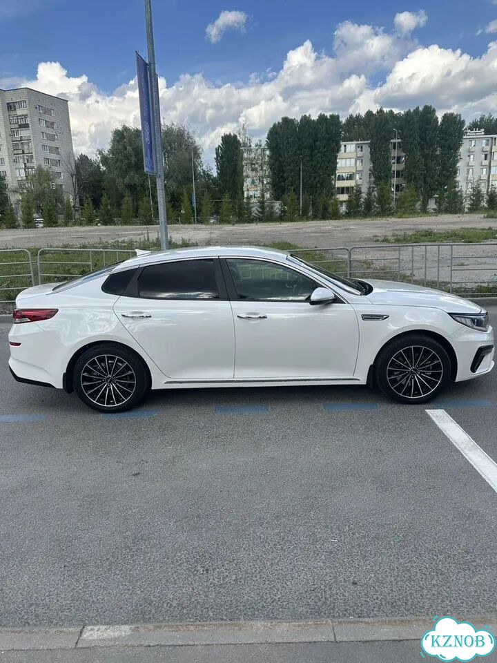 Kia Optima 2.0 AT, 2019, 240 000 км фото 7