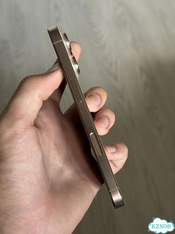 iPhone 16 Pro, 256 ГБ, SIM + eSIM фото 1