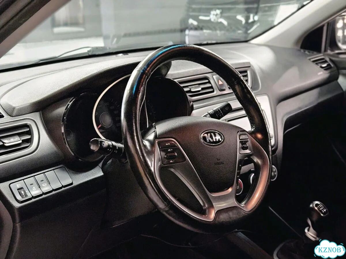 Kia Rio 1.6 MT, 2016, 128 909 км фото 10