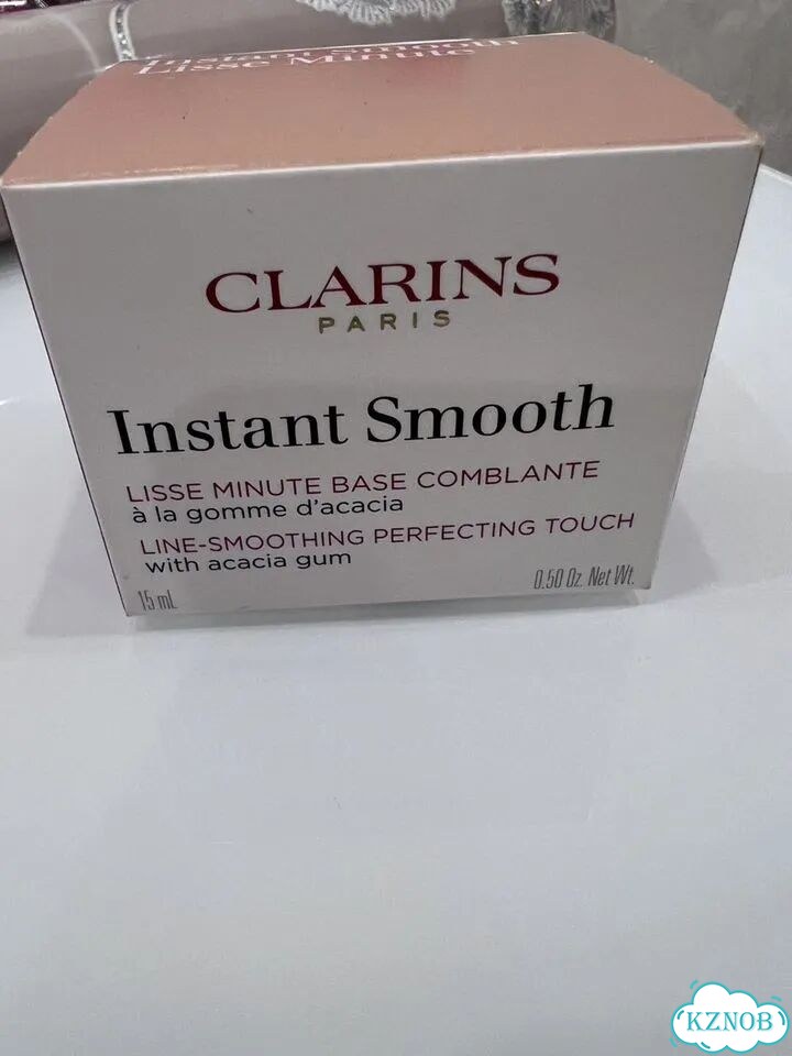 База под макияж clarins instant smooth фото 1