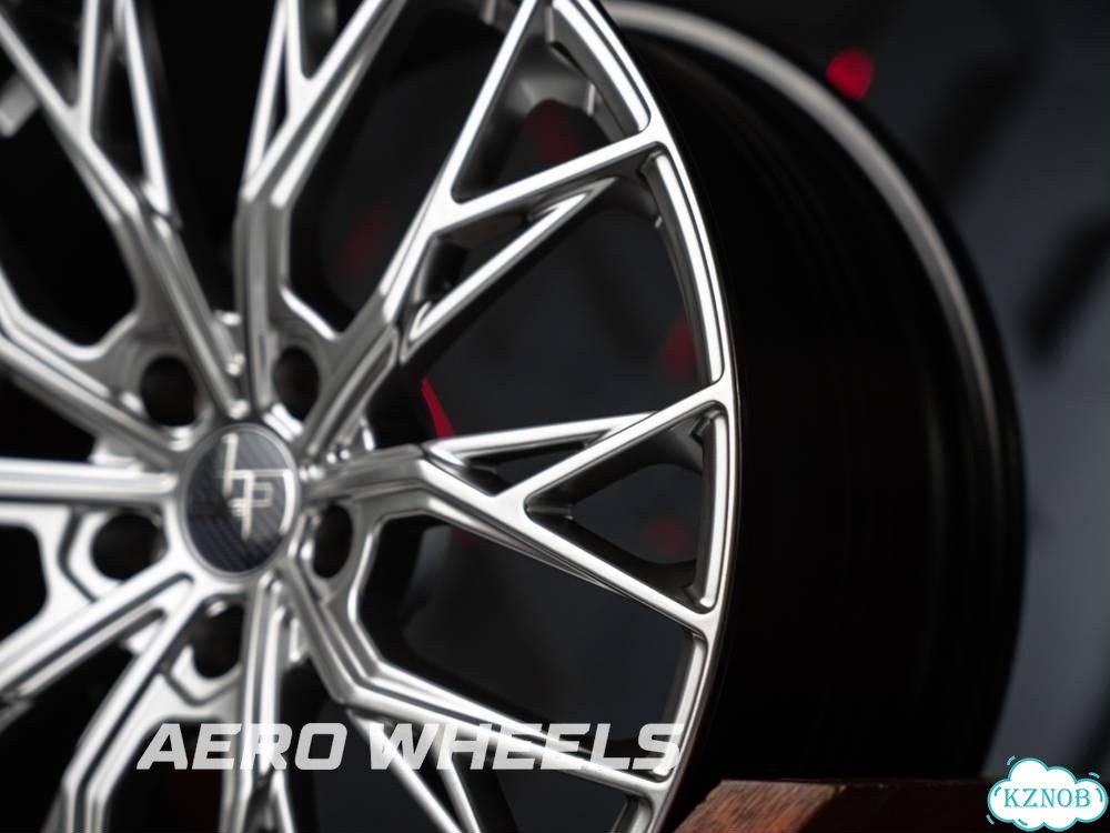 Литые диски VORSTEINER LK013 8×R18 5×114.3 фото 6