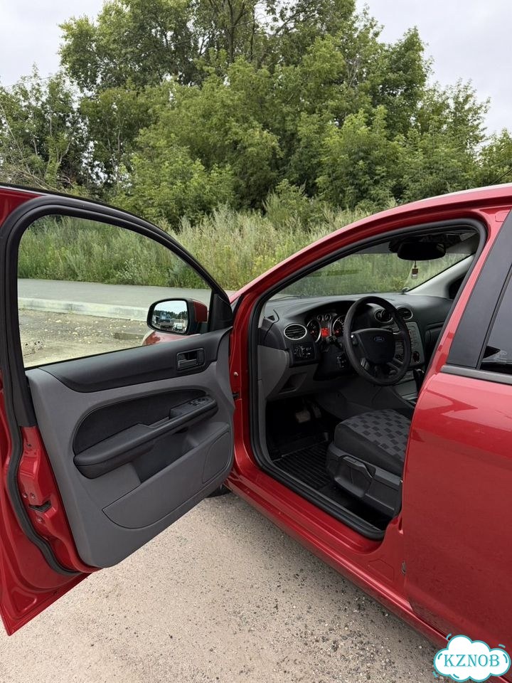Ford Focus 1.6 AT, 2008, 210 000 км фото 8