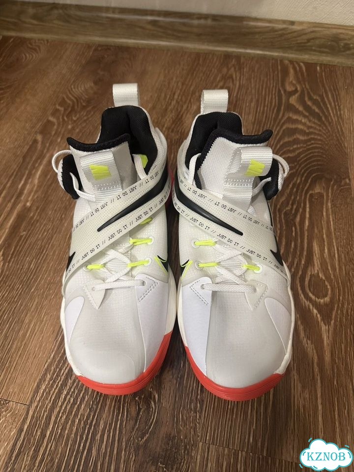 Nike react hyperset SE фото 1