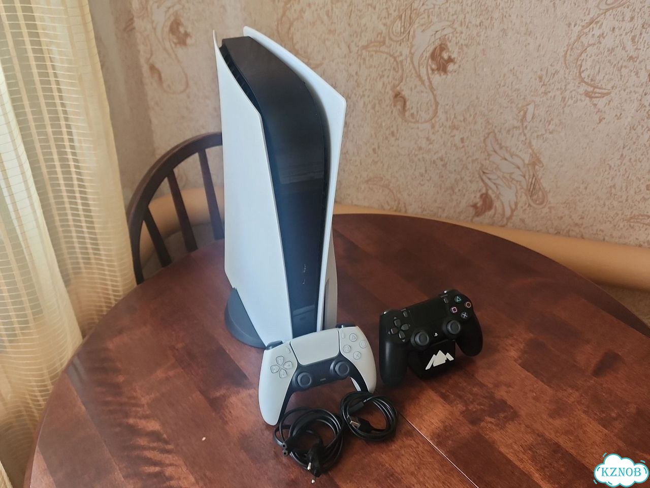 Sony PlayStation 5 фото 2
