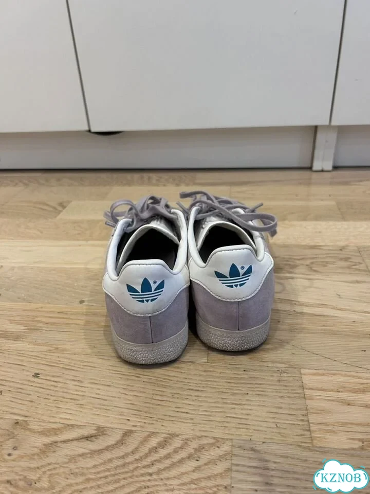 Кеды adidas gazelle сиреневые 38 р-р фото 3
