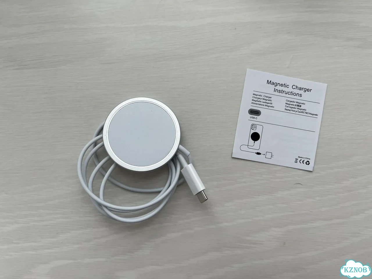 Беспроводная зарядка MagSafe Charger 15W фото 4