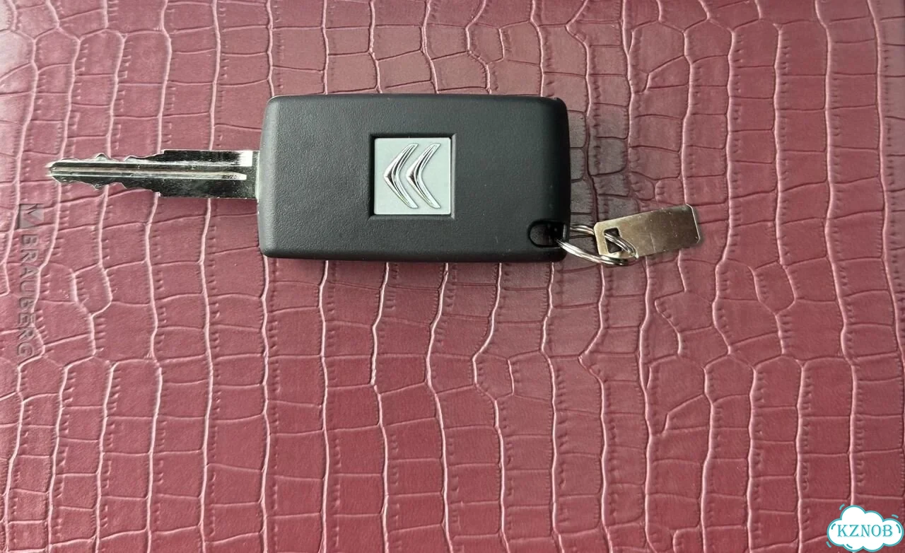 Ключи оригинал Citroen C-Crosser фото 1