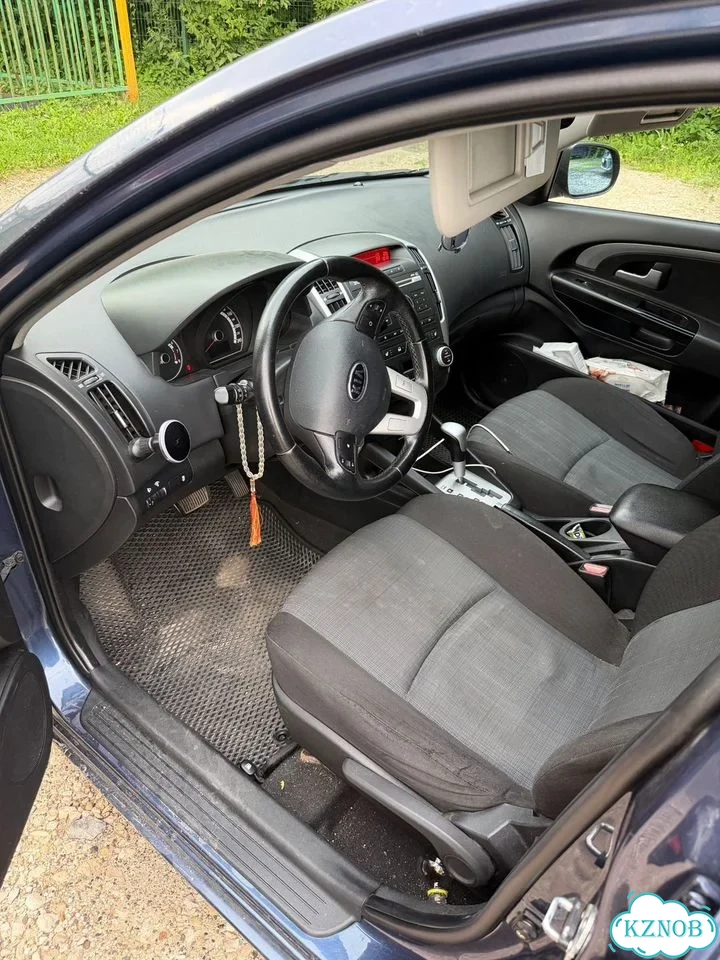 Kia Ceed 1.6 AT, 2011, 216 000 км фото 4