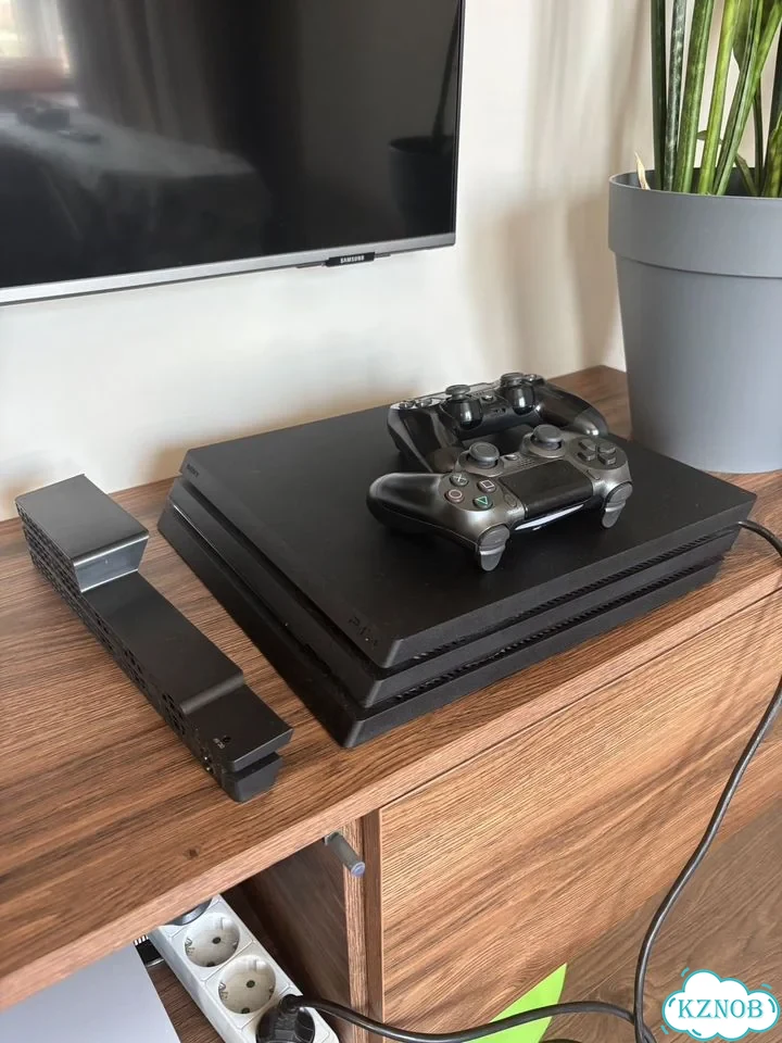 Sony PlayStation 4 pro 1tb фото 1