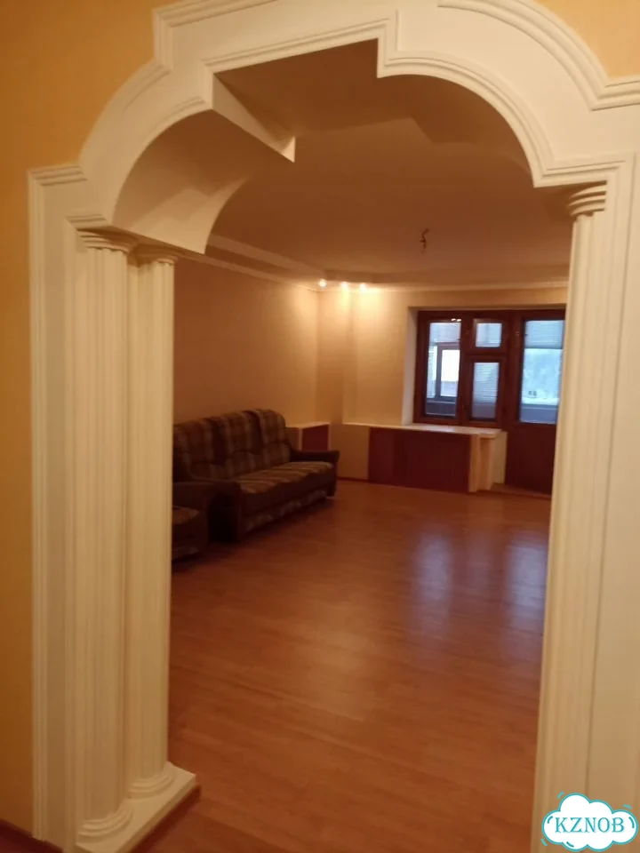 2-к. квартира, 70,4 м², 3/4 эт. фото 2