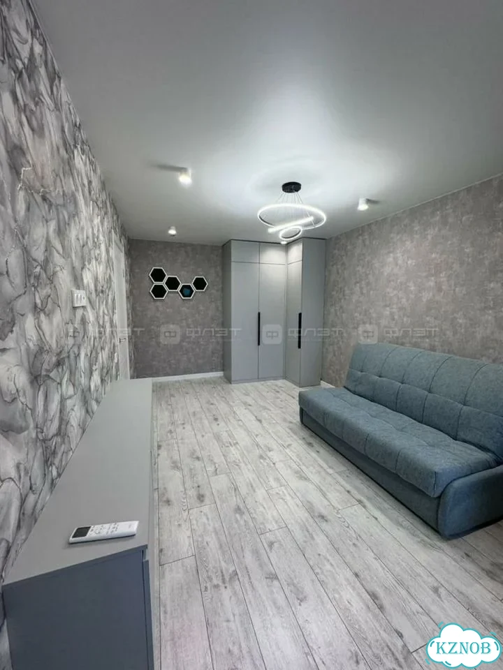 1-к. квартира, 36 м², 6/10 эт. фото 2