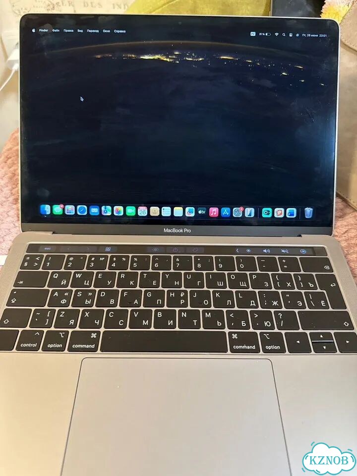 Macbook pro 13 2019 touch bar фото 1