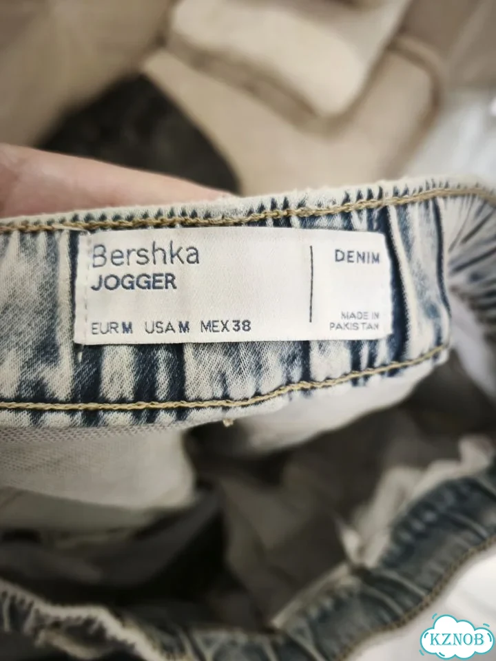 Джоггеры bershka фото 3