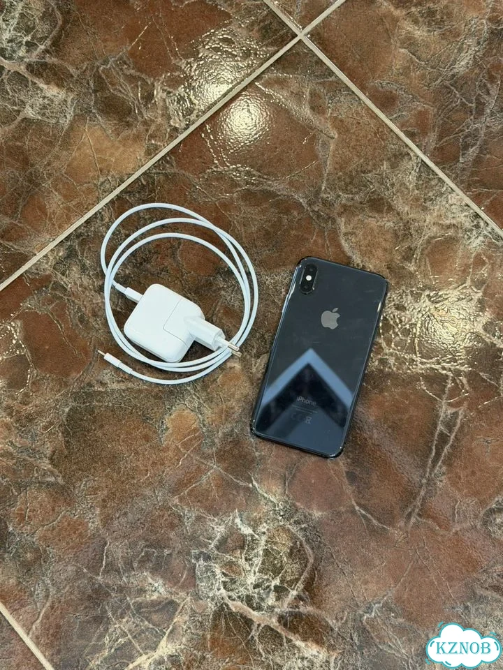 iPhone Xs, 64 ГБ, SIM + eSIM фото 2