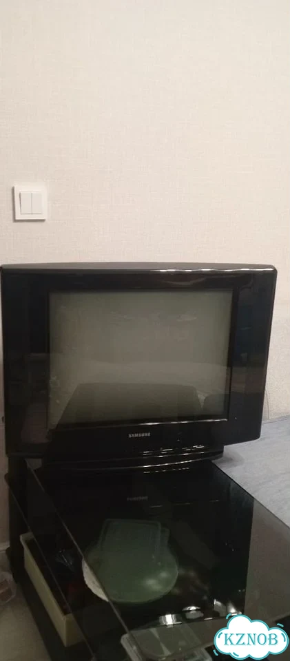 Телевизор Samsung 60x50x35 фото 1