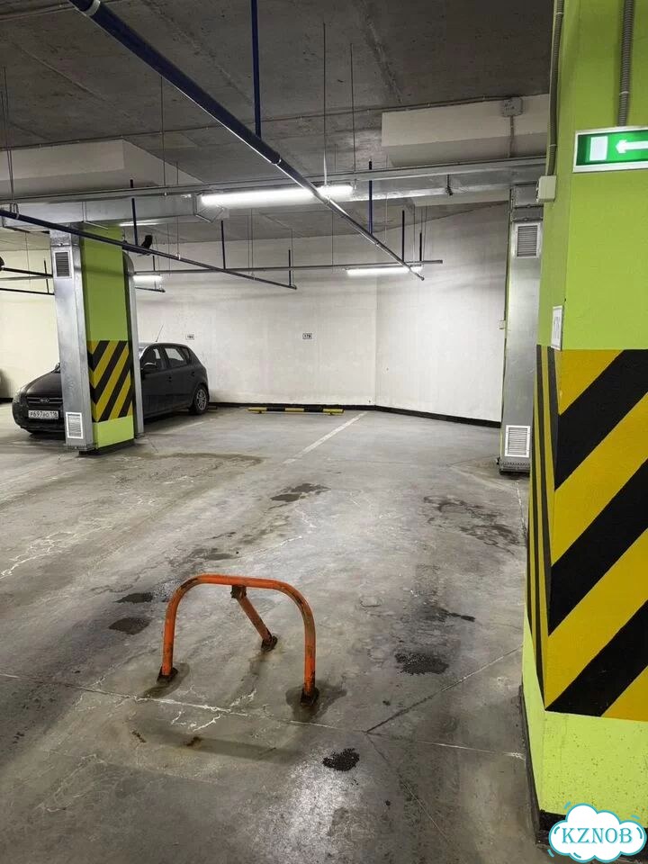 Машиноместо, 30 м² фото 1