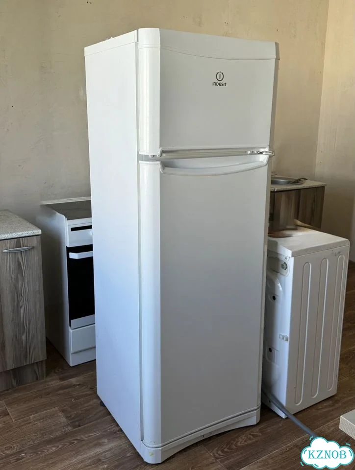 Холодильник indesit бу рабочий фото 4