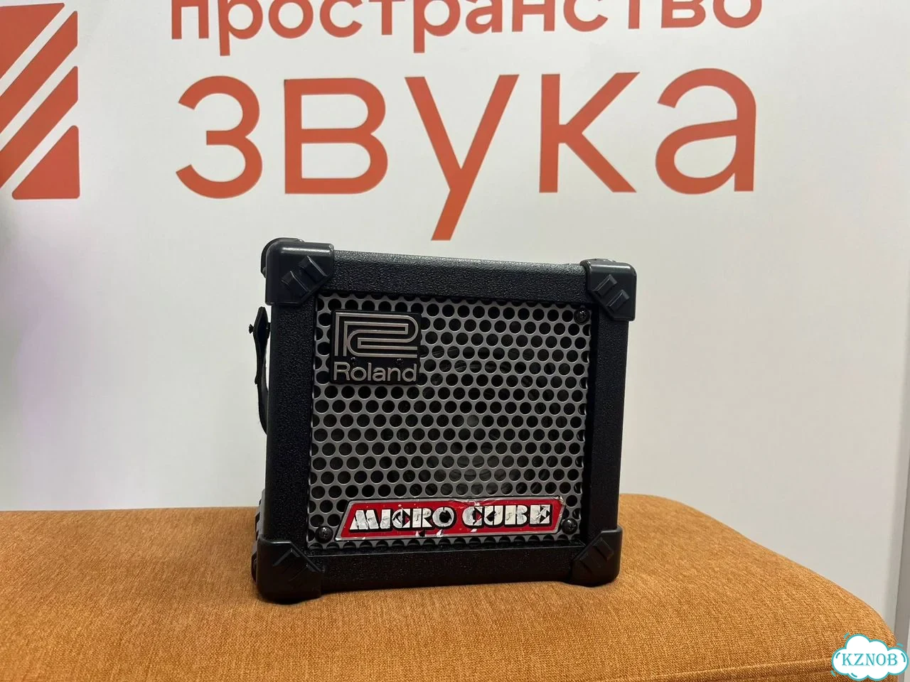 Комбоусилитель Roland Microcube фото 1