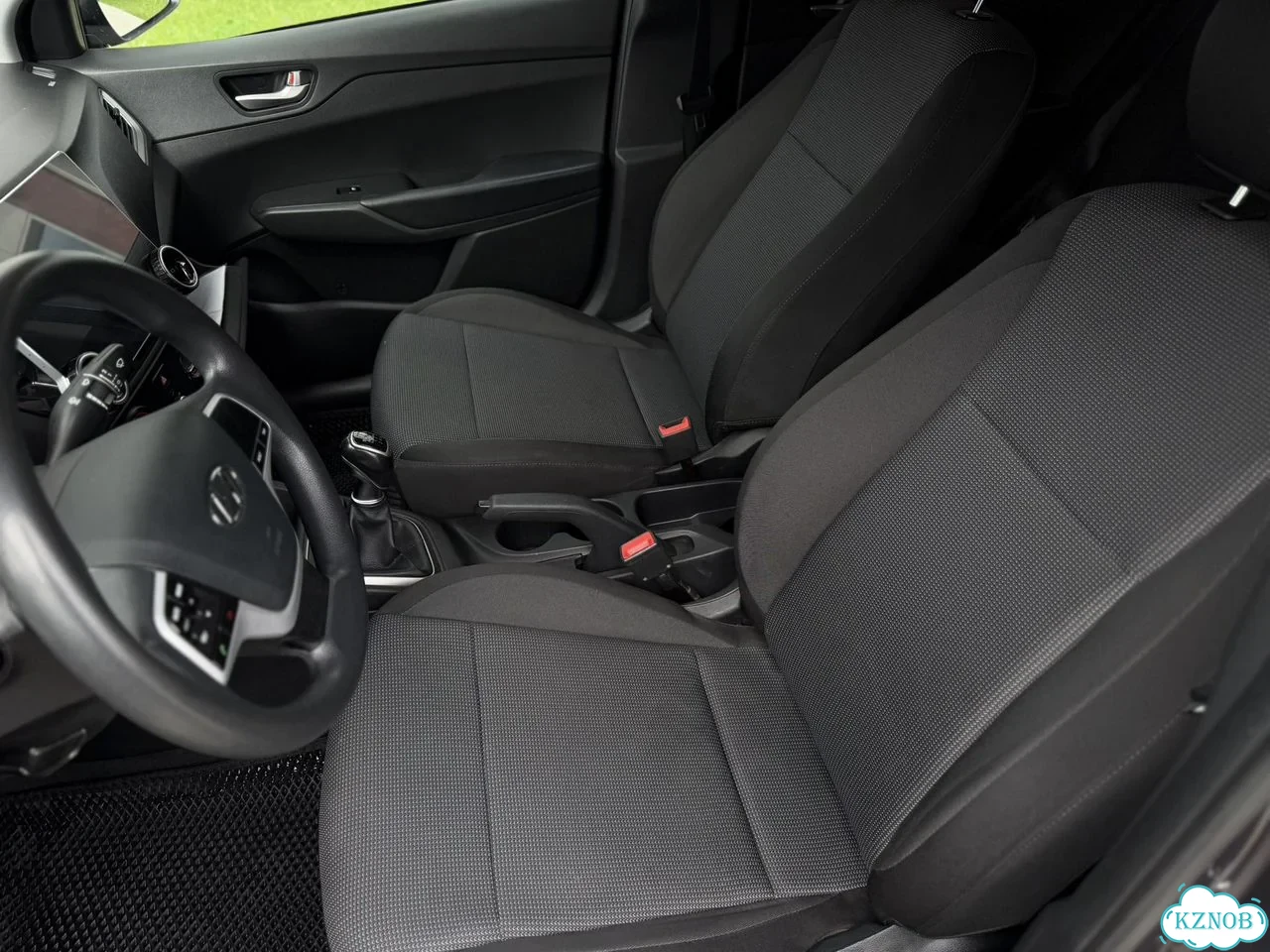 Hyundai Solaris 1.6 MT, 2021, 98 500 км фото 20