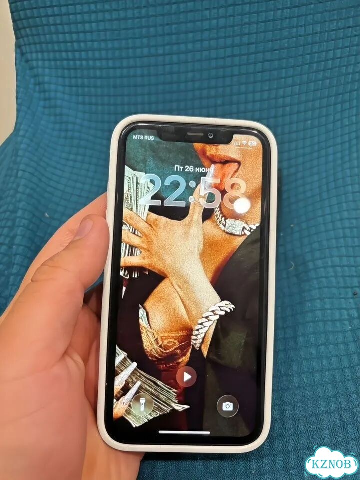 iPhone 11, 128 ГБ, SIM + eSIM фото 2