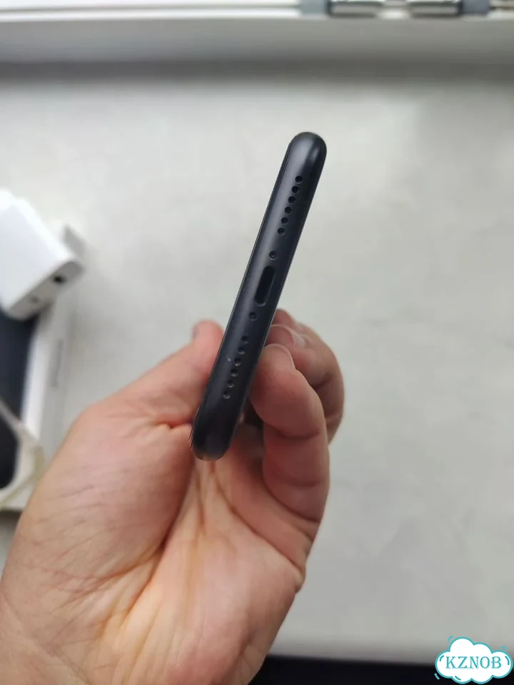 iPhone 11, 64 ГБ, SIM + eSIM фото 8