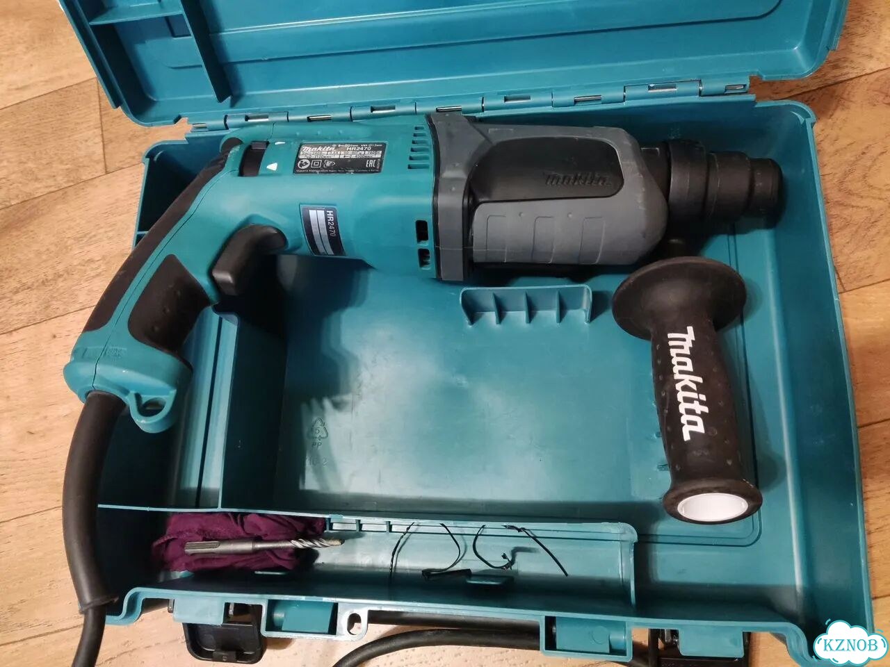 Перфоратор makita 2470 оригинал фото 2