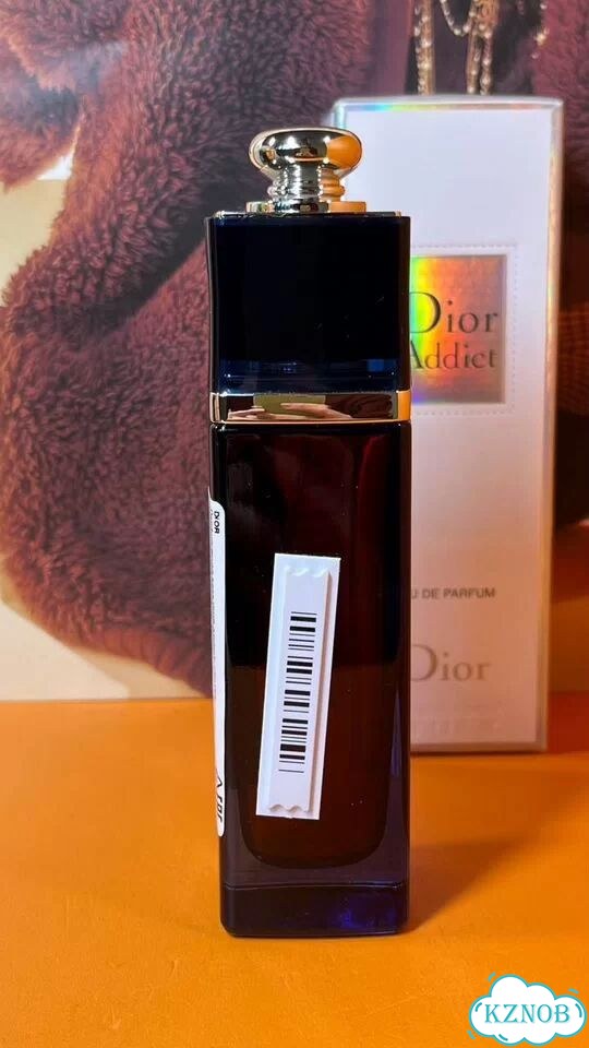 Dior Addict eau de Parfum фото 5