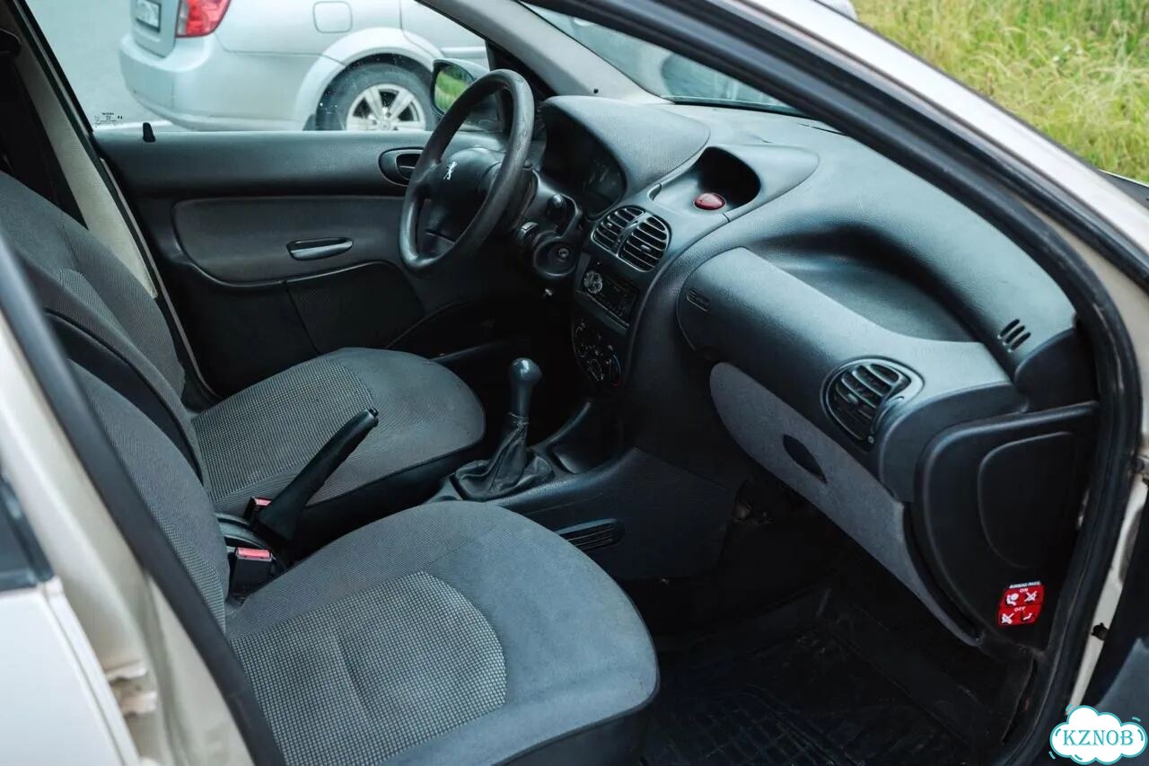 Peugeot 206 1.4 MT, 2007, 197 050 км фото 12