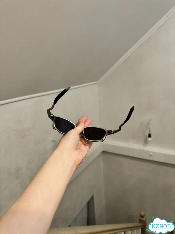 Солнцезащитные очки Genuine фото 4