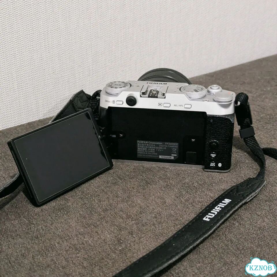 Fujifilm X-M5 Kit 15-45mm F3.5-5.6 Black фото 2