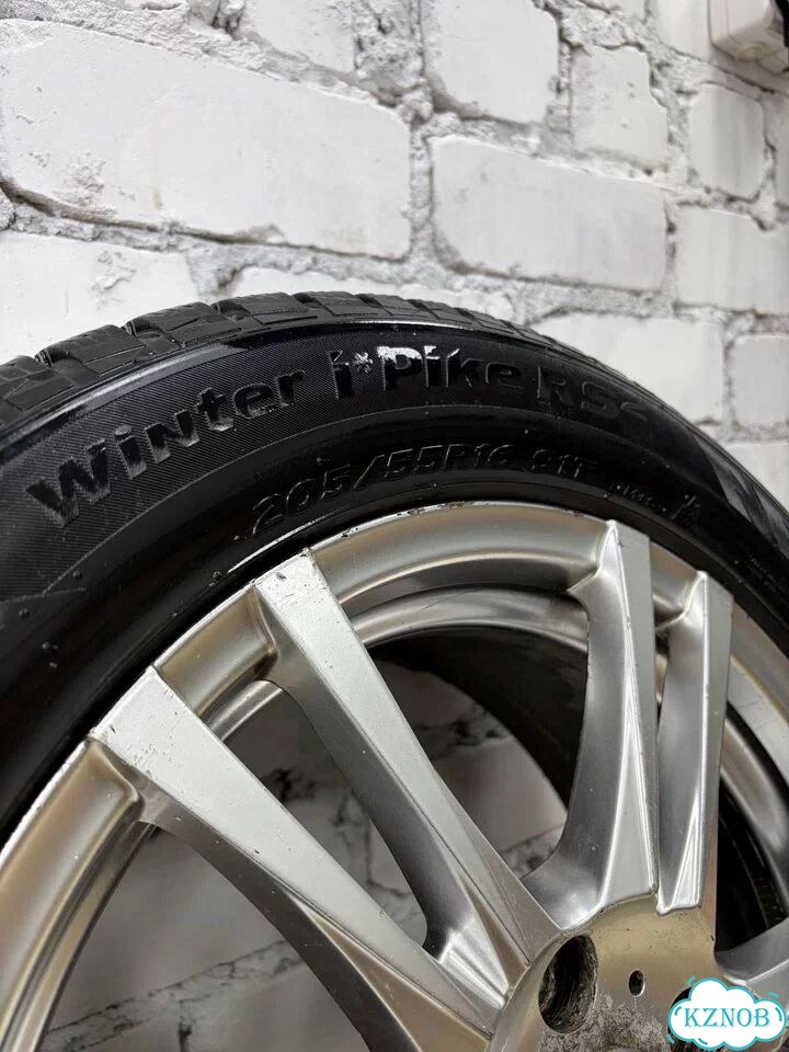 Комплект колес на автомобиль 205/55R16 фото 3