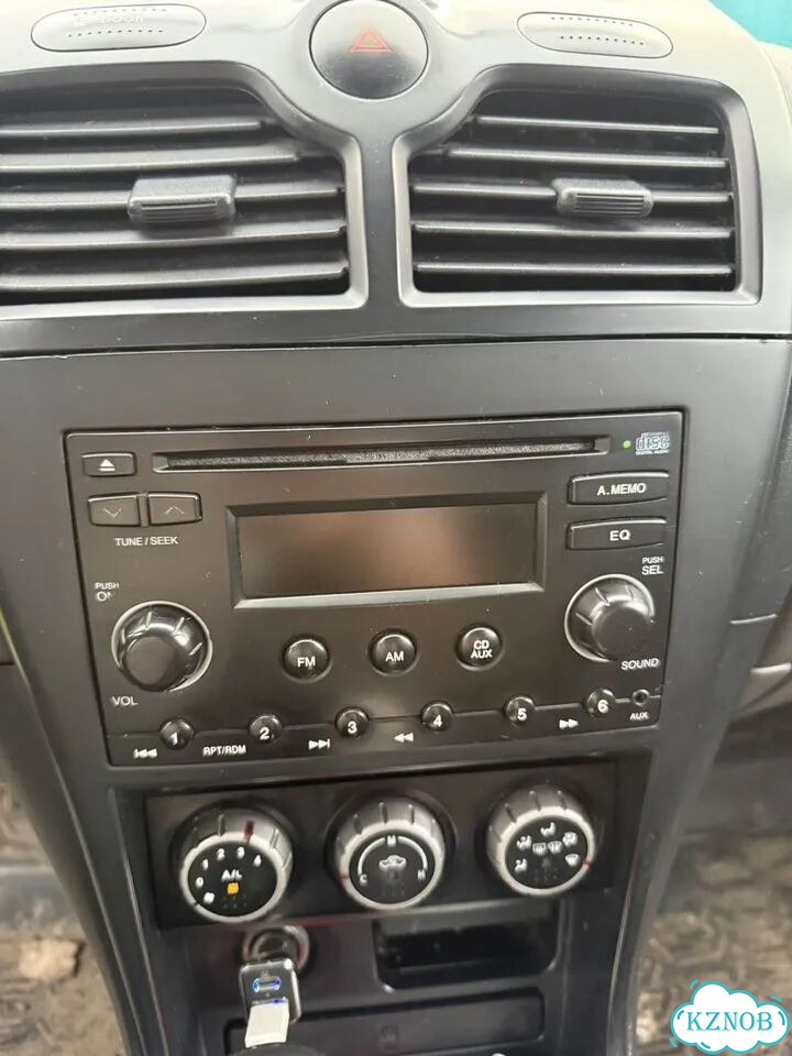 Nissan Almera Classic 1.6 MT, 2010, 351 000 км фото 8