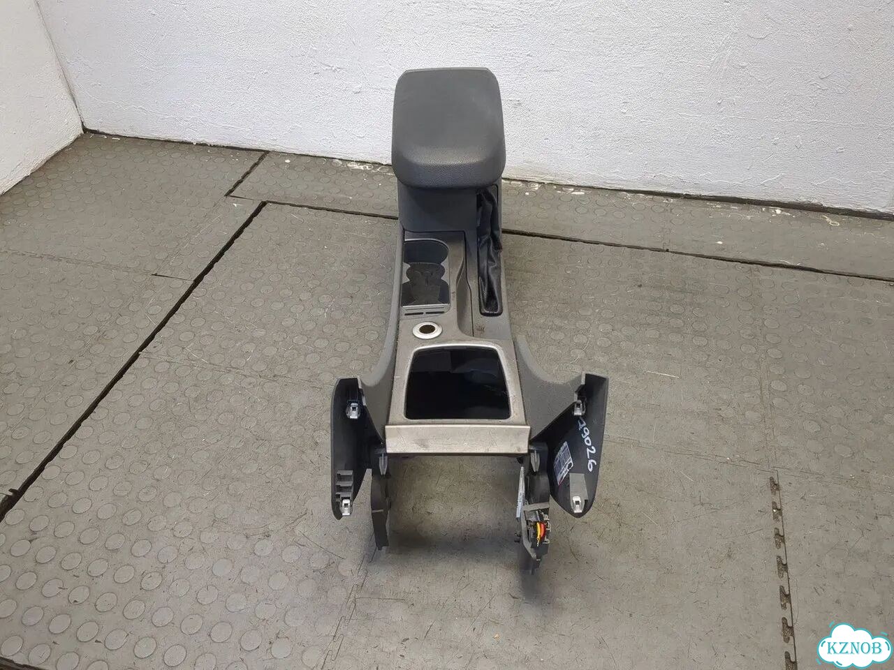 Консоль салона Ford Focus 2 фото 3