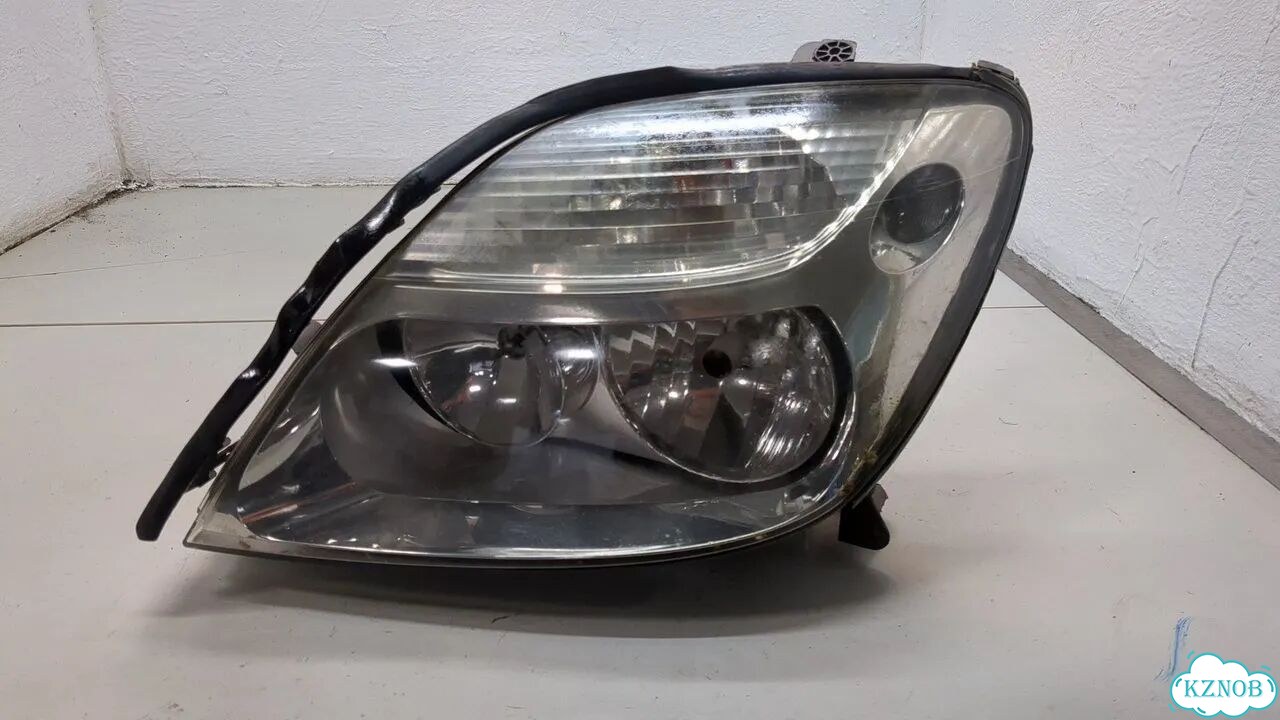 Фара (передняя) левая Renault Scenic фото 1
