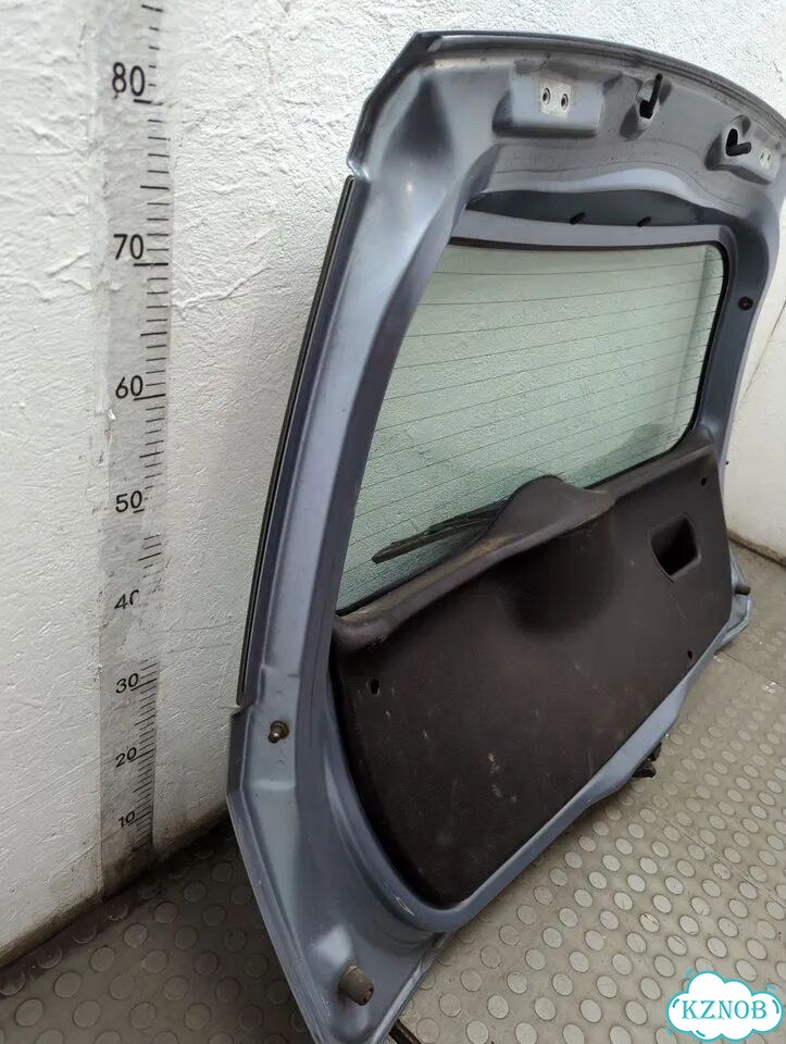 Крышка багажника Ford Fiesta фото 11