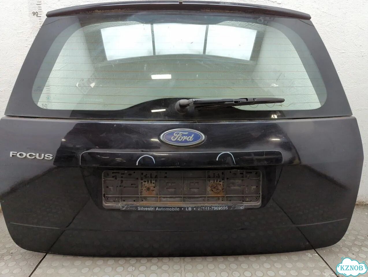 Крышка багажника Ford Focus 2 фото 2